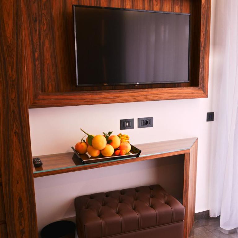 Upper - Boutique Hotel - Camera Queen con Balcone - 27