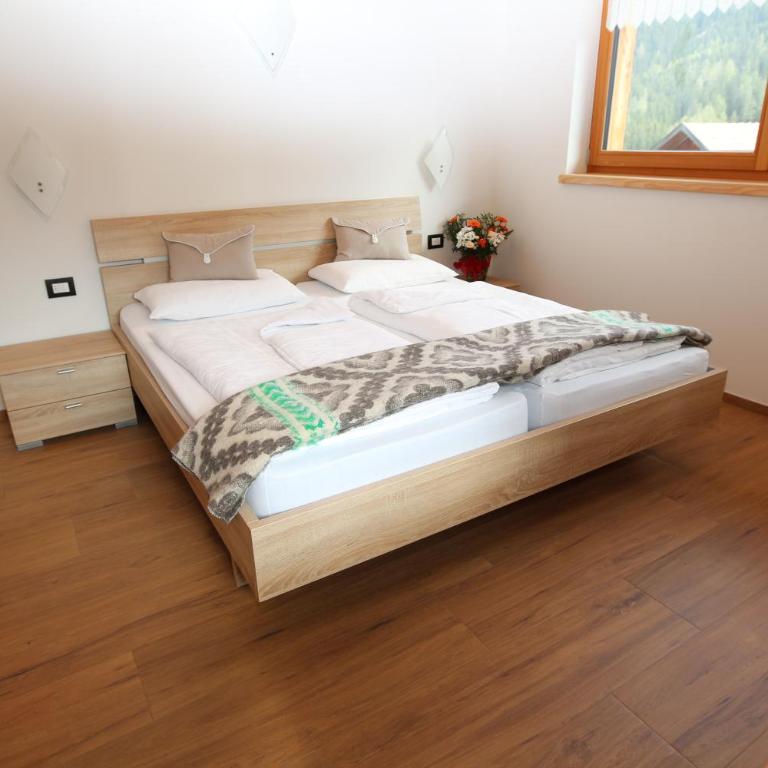 Appartamenti Ciasa Linda - Appartamento con Vista Montagna - 9
