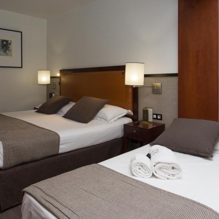 Hotel Balmoral - Double or Twin Room with Extra Bed - 5