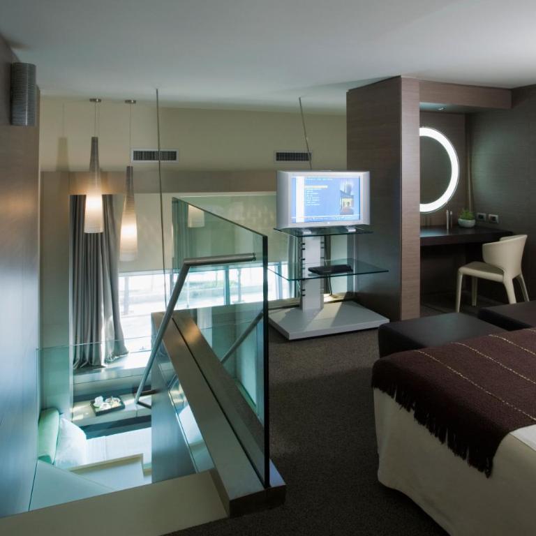 UNA HOTELS T Hotel Cagliari - Suite - 8