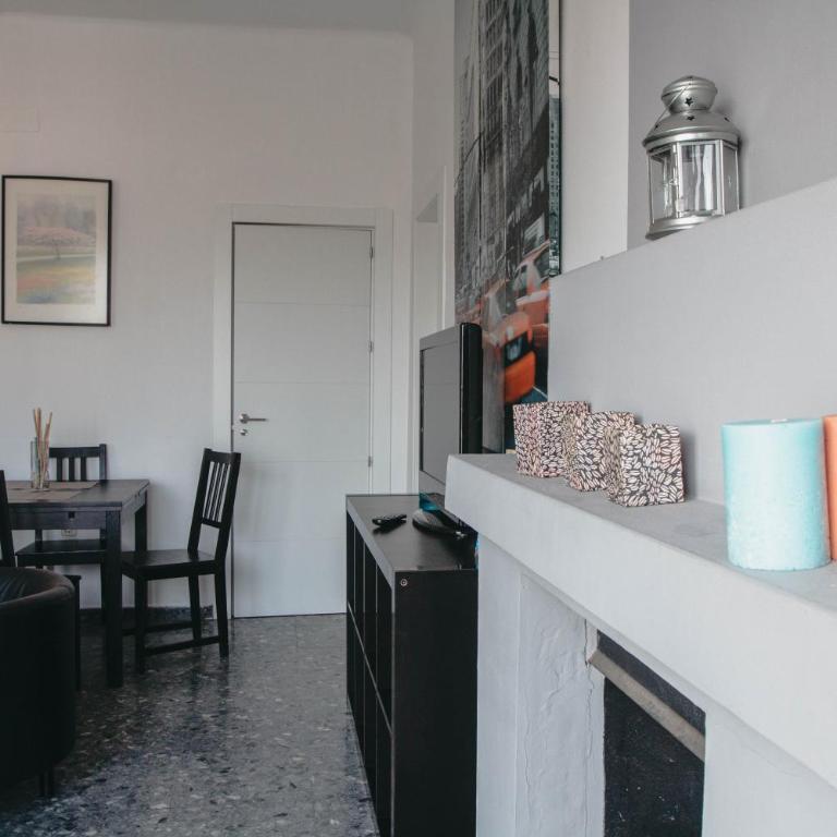 Ático con terraza y vistas - Two-Bedroom Penthouse Apartment with views to the Alcazaba - 11