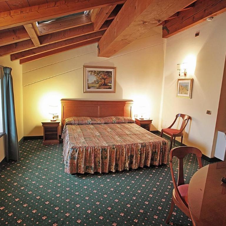 Hotel Faccioli - Camera Matrimoniale/Doppia con Letti Singoli - 1