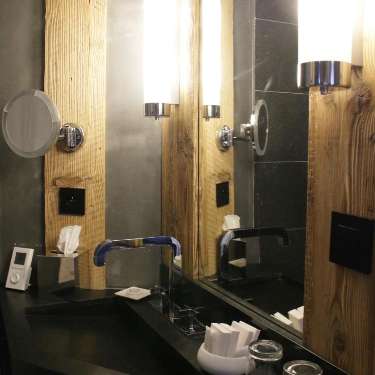 M de Megève - Suite Deluxe - 9