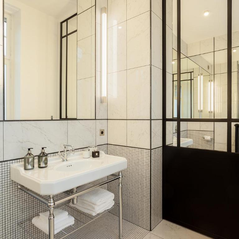 Villa Camoufle - Chambre Double Deluxe - 4