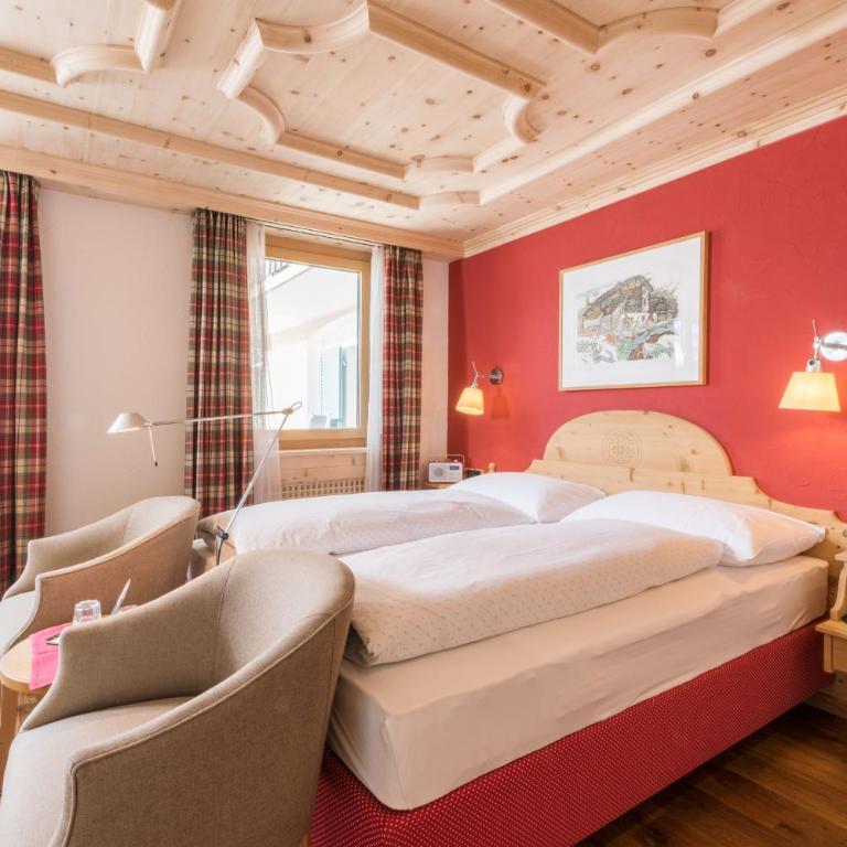 Hotel Chesa Randolina - Superior Doppelzimmer mit Balkon - 10