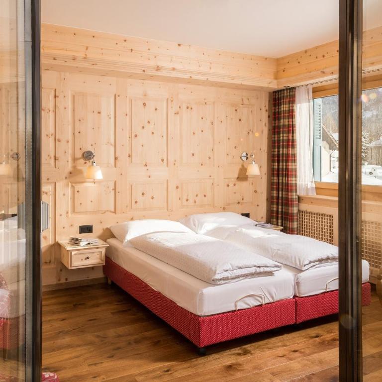 Hotel Chesa Randolina - Superior Doppelzimmer mit Balkon - 8