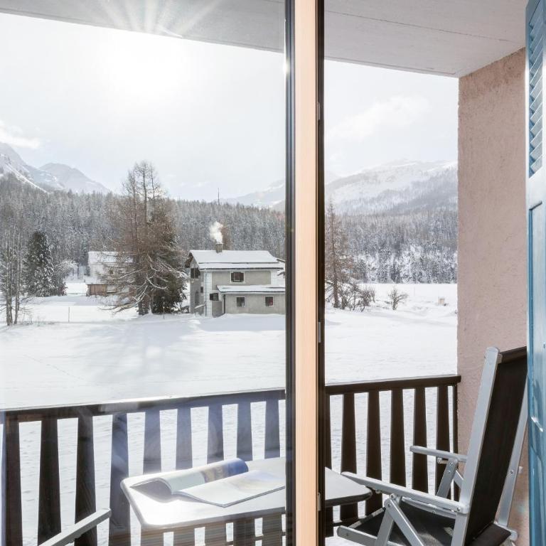 Hotel Chesa Randolina - Superior Doppelzimmer mit Balkon - 6