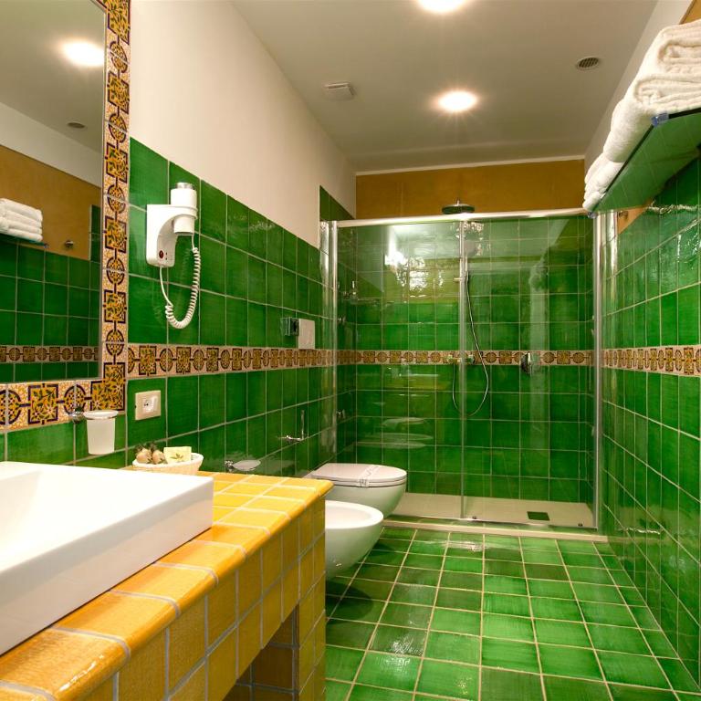 Hotel Casale Milocca - Camera Quadrupla Classic - 3