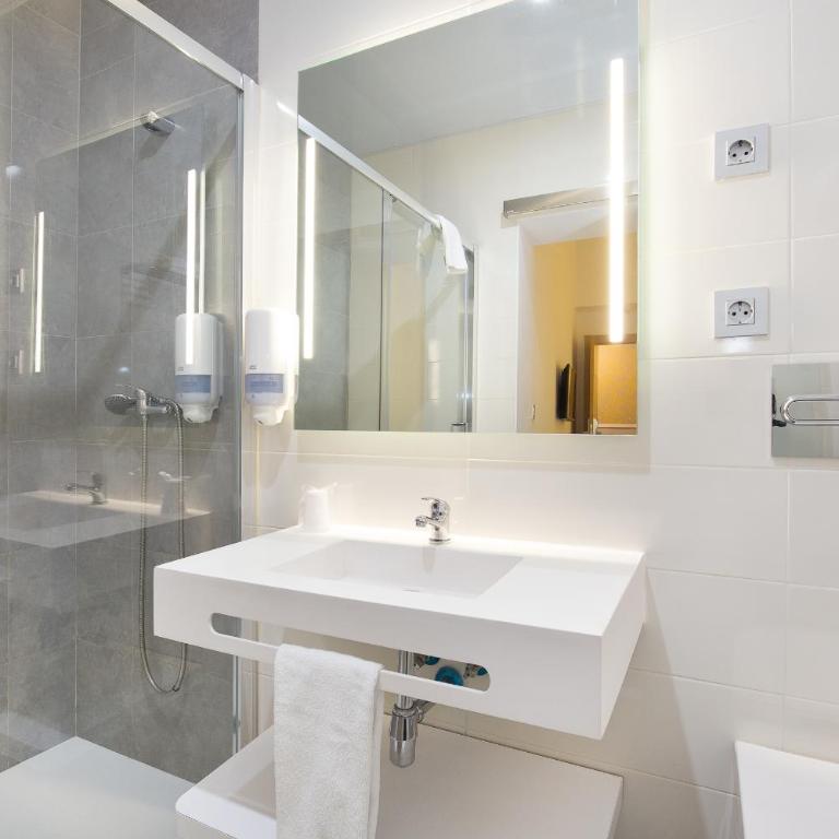 Atenas Granada - Superior Double or Twin Room - 15