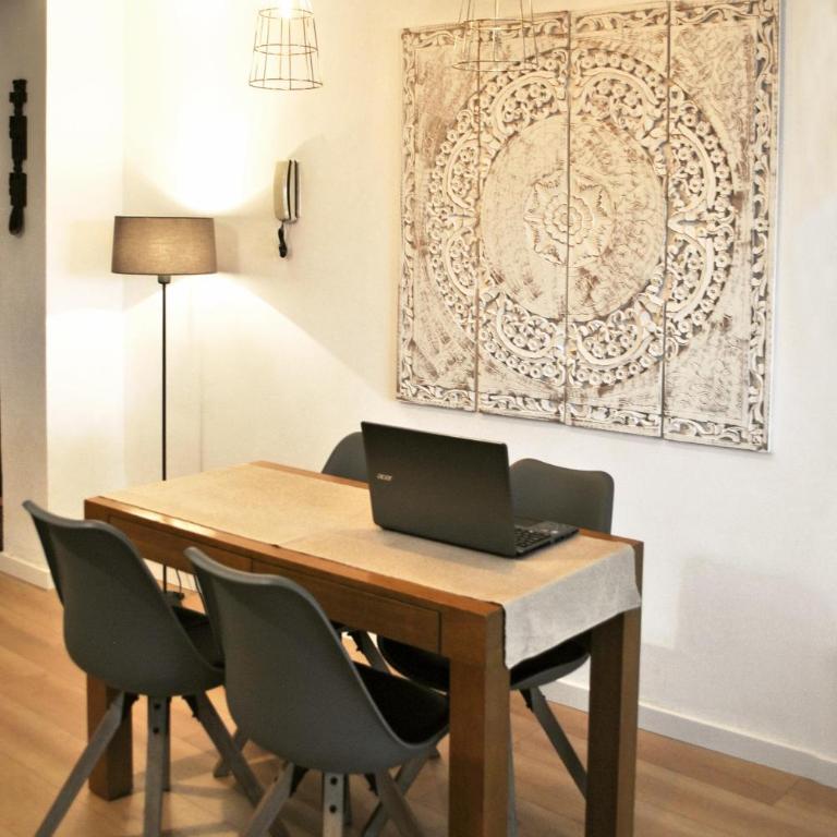 THE BOHO-CHIC OASIS, lovely city center apartment - Apartamento - 6