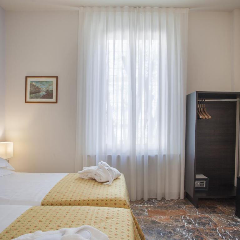 Boutique Hotel Liberty 1904 - Camera Doppia con Letti Singoli - 4