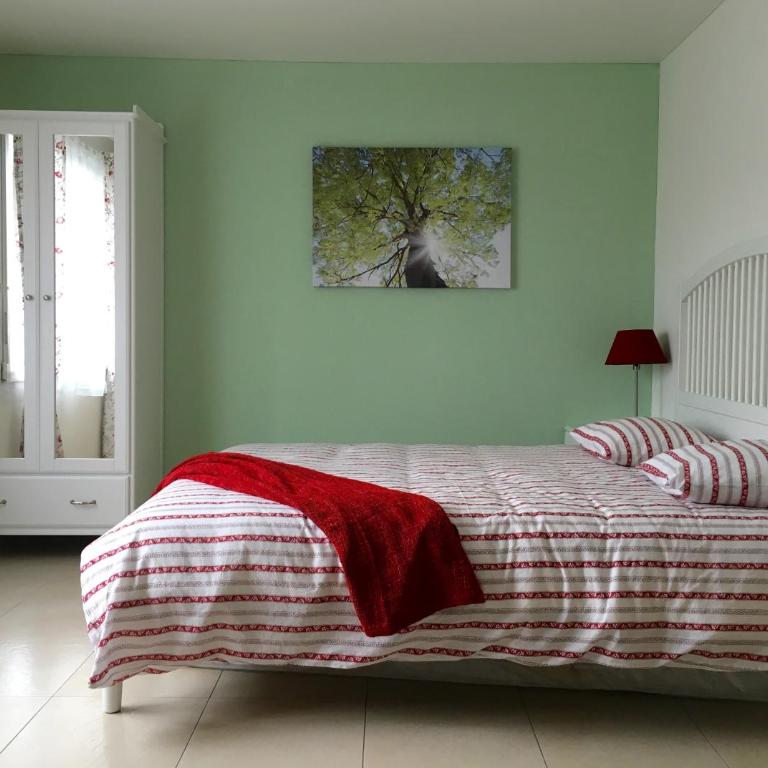 Charming Studio near Rotsee Lucerne Kitchen, WiFi, Washing machine - Apartment - 2