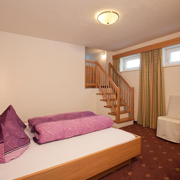 Haus Alpenflora - Apartment mit 7 Schlafzimmern - 37