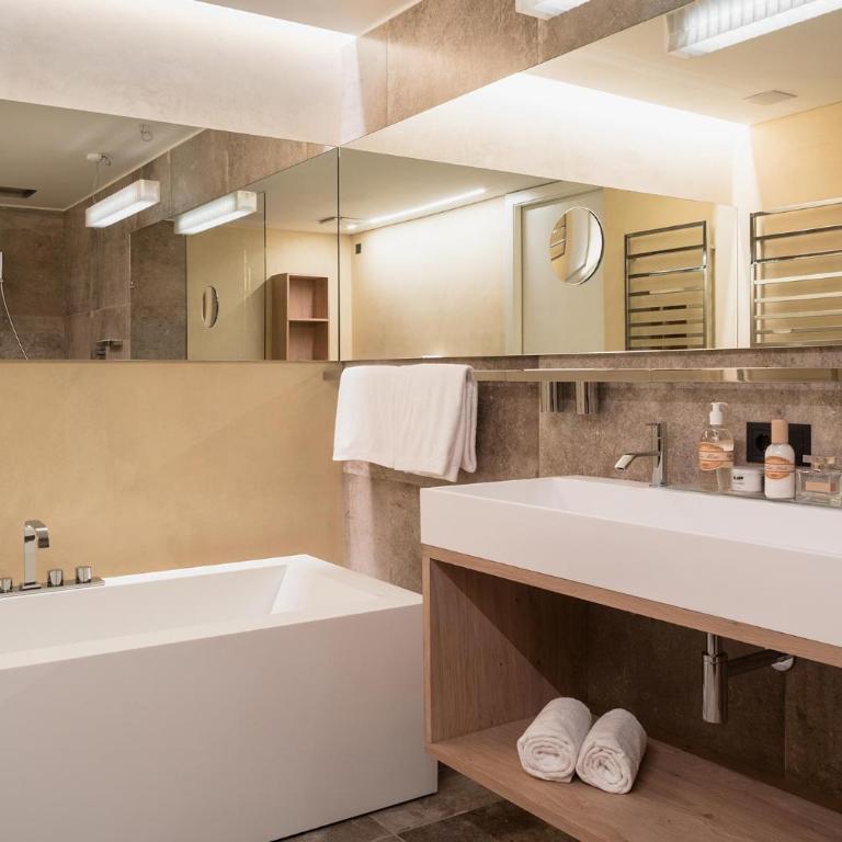Guesthouse Suiteseven - Suite con 2 Camere da Letto - 4