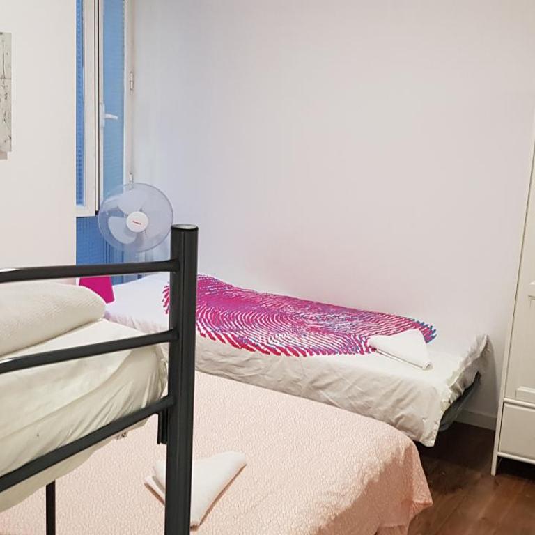 M&F Apartments Sol - Three-Bedroom Apartment - 10
