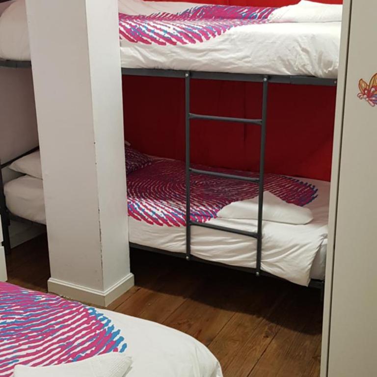 M&F Apartments Sol - Three-Bedroom Apartment - 20