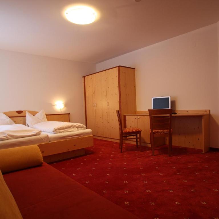 Hotel Hubertus - Doppelzimmer zur Einzelnutzung - 1
