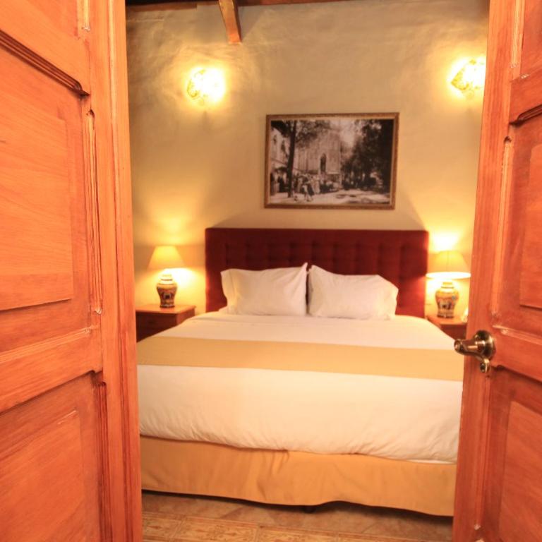 Hotel Boutique Ponciano - Master Suite with Two Bedrooms - 8