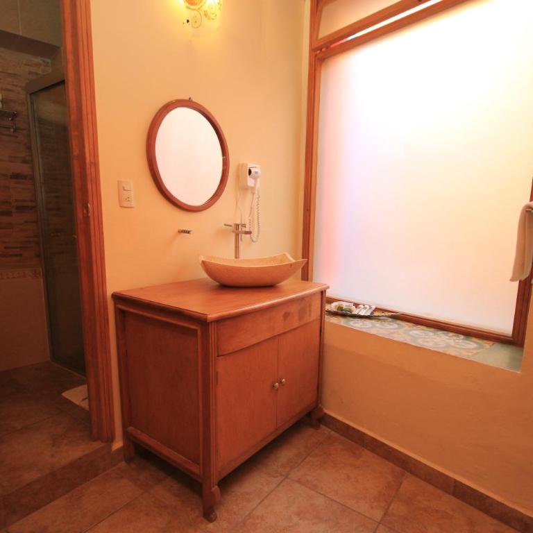 Hotel Boutique Ponciano - Master Suite with Two Bedrooms - 3