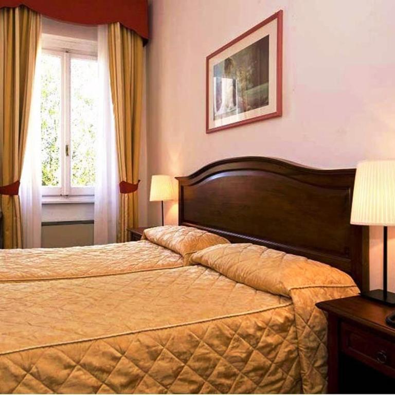 Hotel Vasari - Double or Twin Room - 7