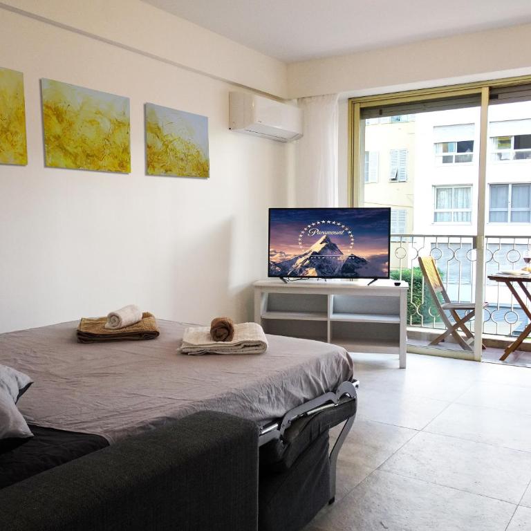 "Le Sunlight" by EnjoyNice, quiet and cosy studio with terrace! - Studio - 6