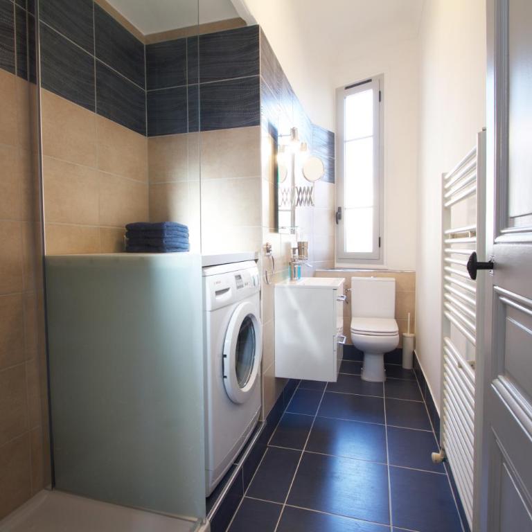 "Le Calypso" by EnjoyNice, 2-bedroom with airco, beach at 3 min - Appartement - 13