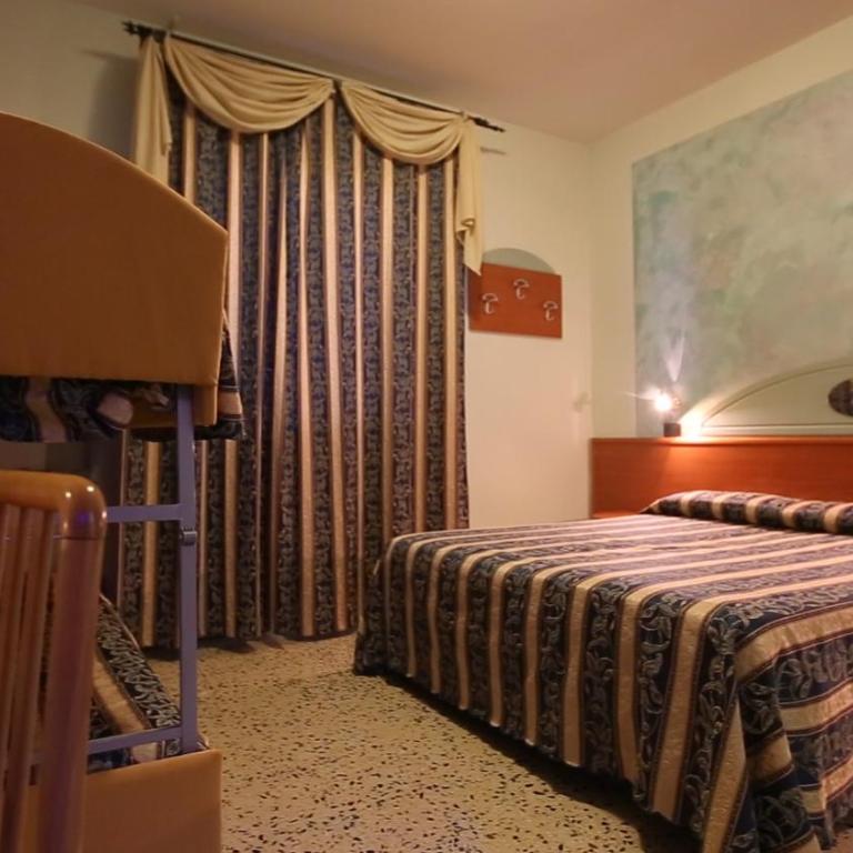 Hotel Nascente - Camera Tripla con Balcone - 1