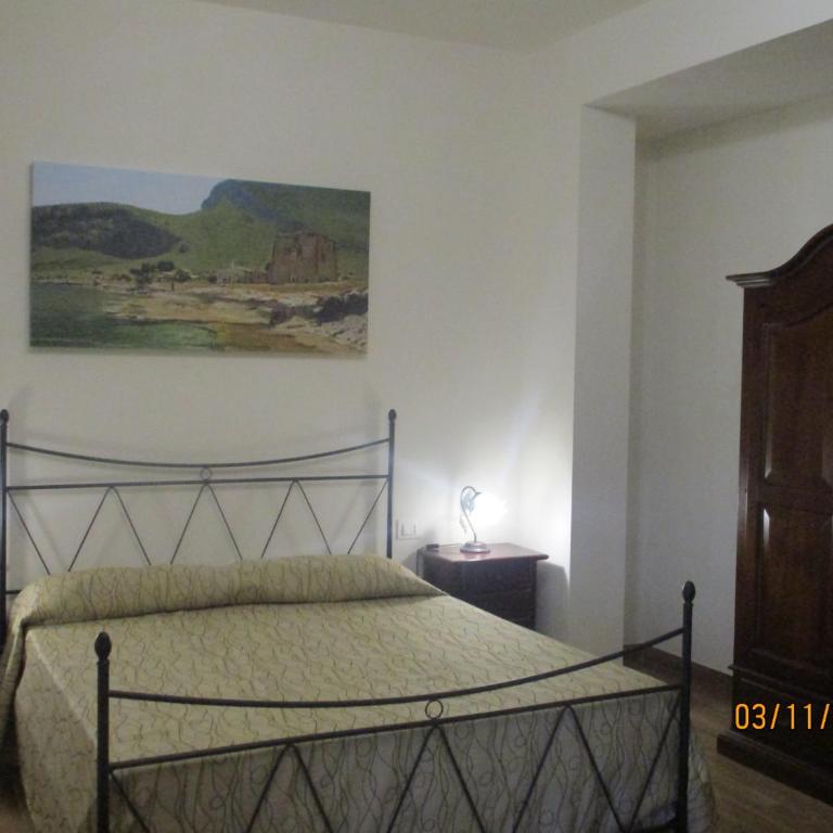B&B Castiglione - Camera Tripla con Vista - 2