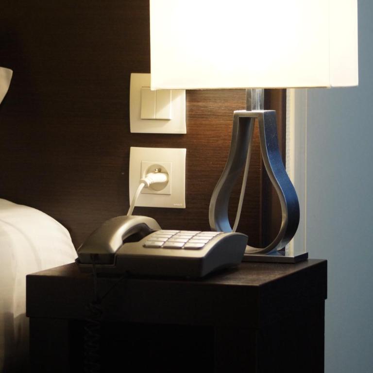 Kyriad - Caen Centre - Chambre Double Supérieure - 8