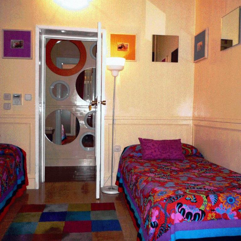 Hostal La Fontana - Twin Room - 10