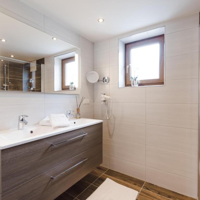 Chalet im Dorf - Maison de Vacances - 27