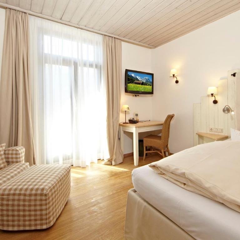 Staudacherhof in Garmisch-Partenkirchen I Blick aufs Zugspitzmassiv I einzigartige Bayurvida Küche - Superior Einzelzimmer - 2