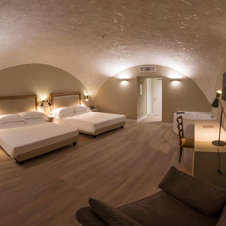 Caruso Place Luxury Rooms & Suites - Suite con Letto Matrimoniale Queen Size - 12