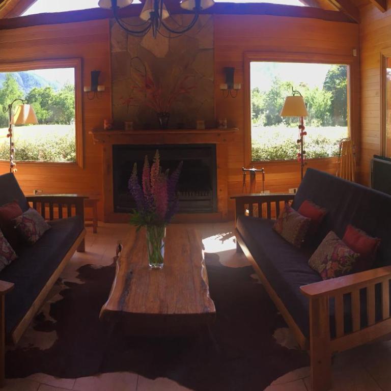 Casa Lago Meliquina - Three-Bedroom Chalet - 15