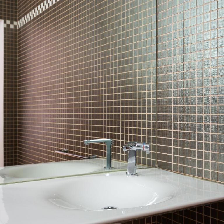 Quartprimera Apartments - Superior Six-Bedroom Apartment - 17