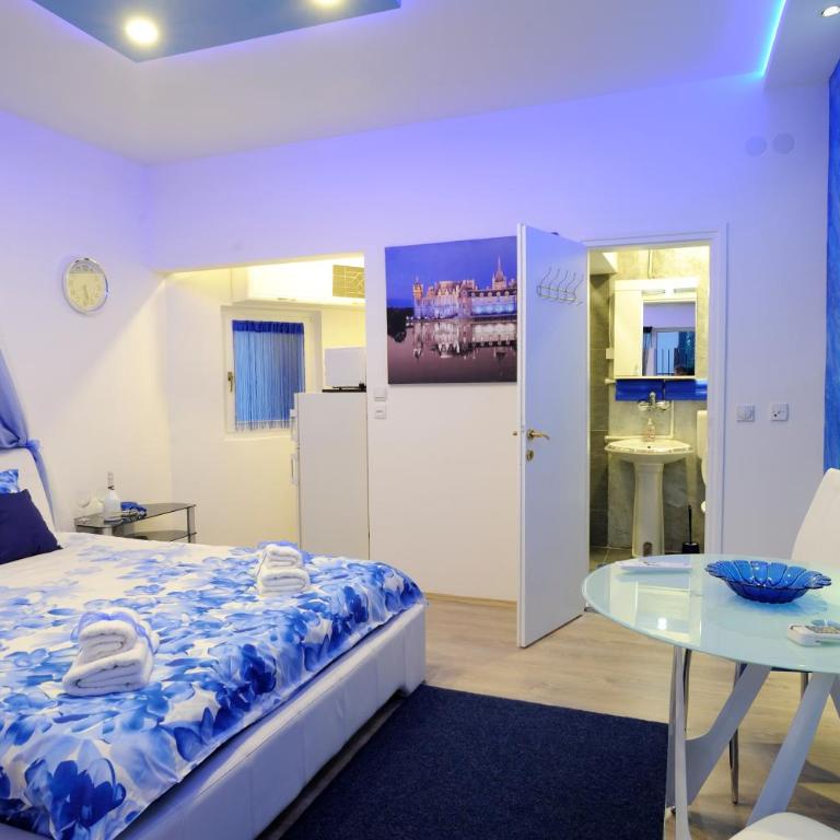 Apartment Rinaldi Lux - Apartman - 3