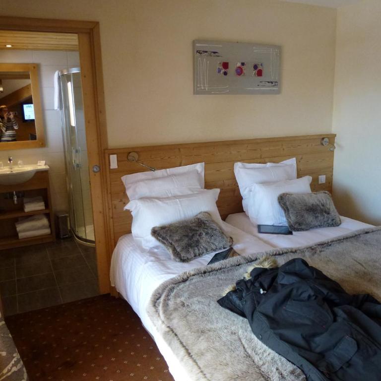 Hôtel Restaurant "Les Sapins" Wellness & Gourmet - Chambre Double avec Balcon - 7