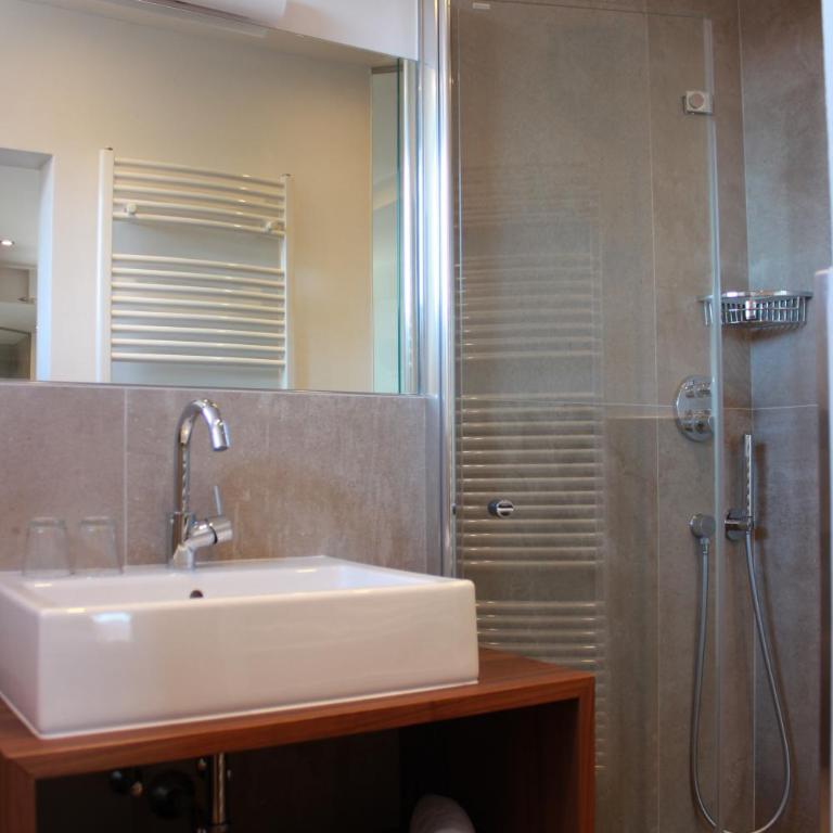 Garni Hotel Dorothea - Habitación Doble con balcón - 3