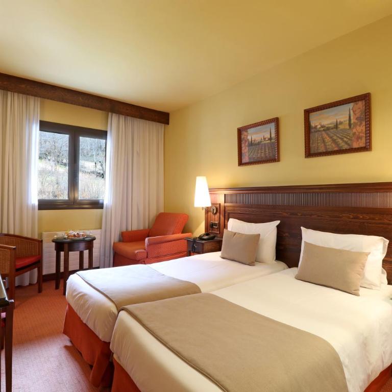 RVHotels Tuca - Habitación Triple Estándar - 2