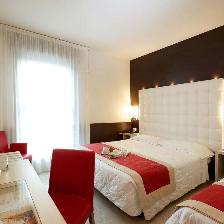 Hotel Victoria - Camera Tripla - 2