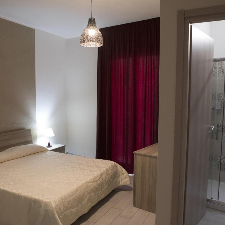 Barone Apartments - Standard Apartment - 6
