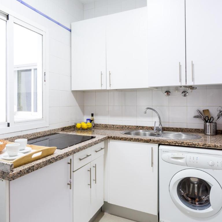 Apartamentos Diaber Gerona 22 - Apartamento - 26