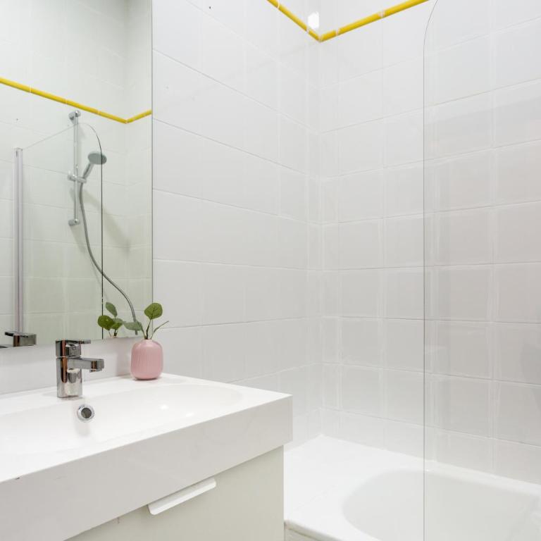 Apartamentos Diaber Gerona 22 - Apartamento - 23