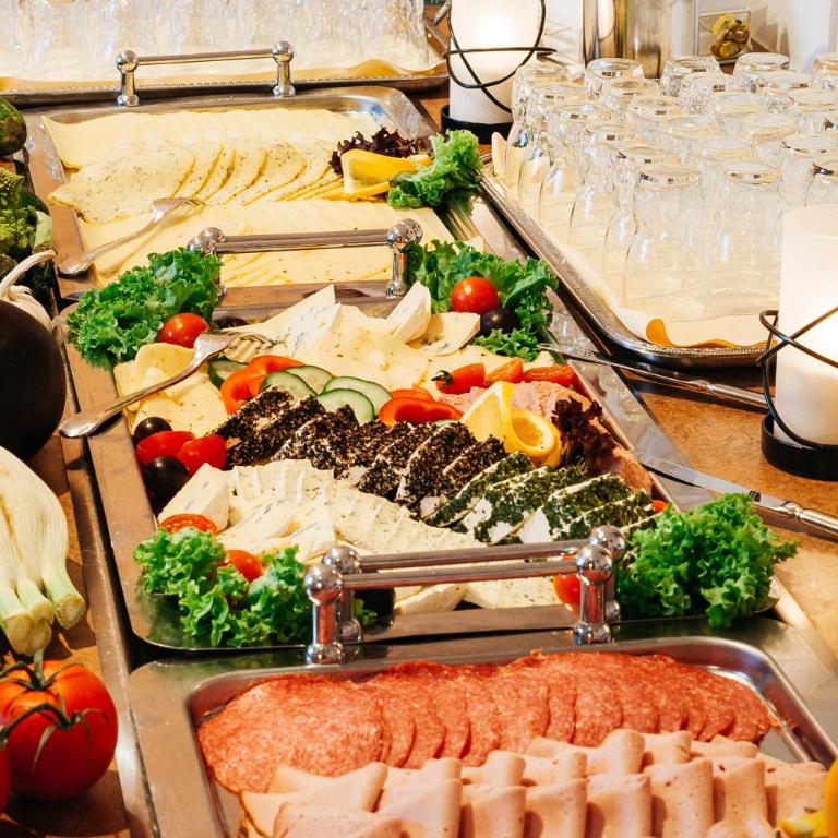 Familien- und Wellnesshotel "Landhaus Viktoria" - Economy Doppelzimmer - 2
