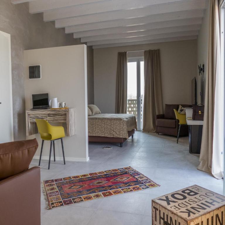 Hotel Buena Onda - Suite con Balcone - 7
