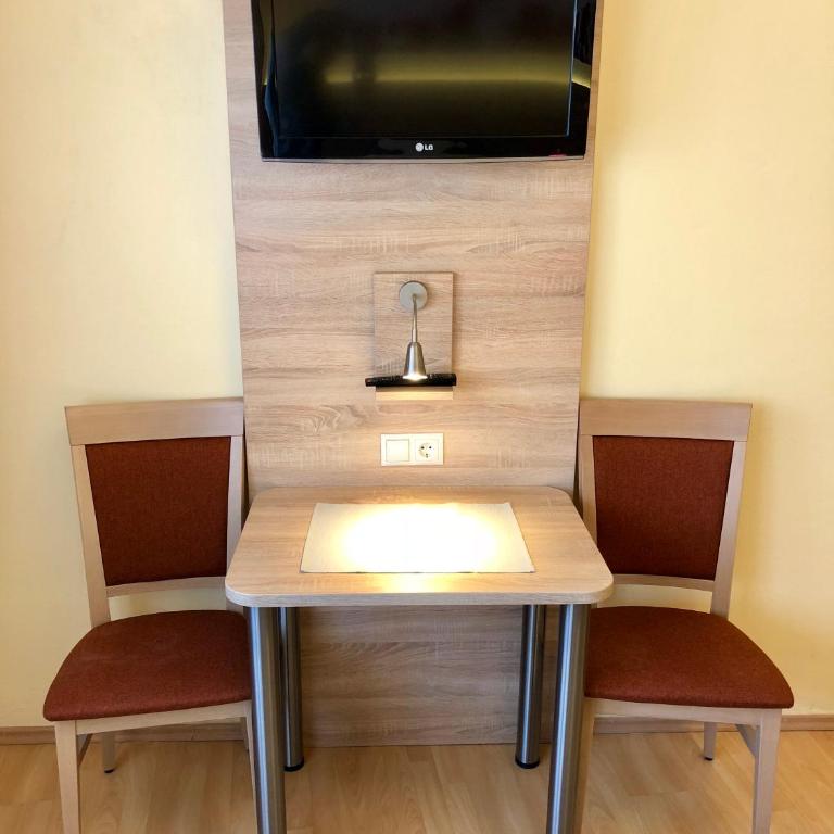 eli29 - Doppelzimmer mit eigenem Bad - 4