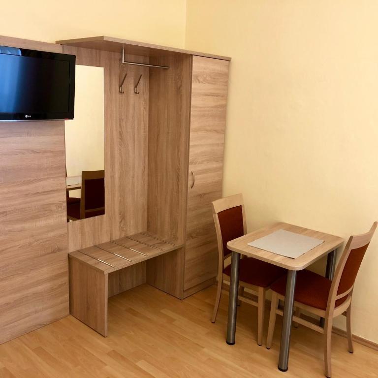 eli29 - Doppelzimmer mit eigenem Bad - 6