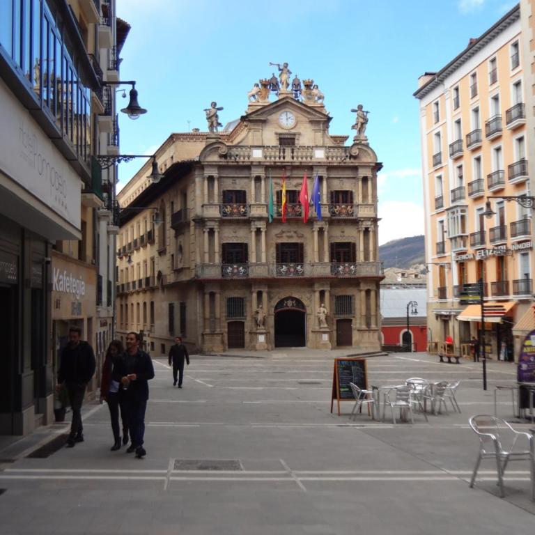 Plaza Consistorial - One-Bedroom Apartment (4 Adults) - 29