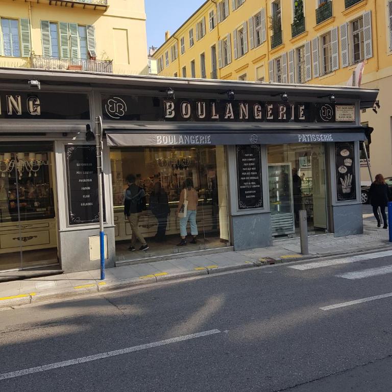 Studette en plein cœur du Vieux Nice - Studio - 58