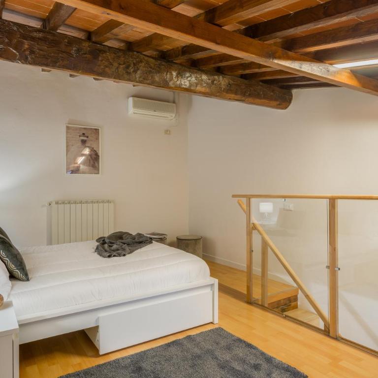 Apartments Florence - Fortezza - Apartment - 13